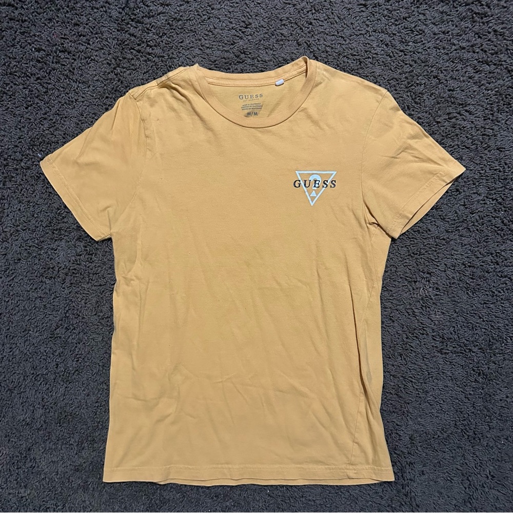 Guess Yellow Short Sleeve Tee